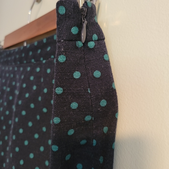 GAP Navy and Green Polka dot Pencil Skirt, 10 - Picture 3 of 7